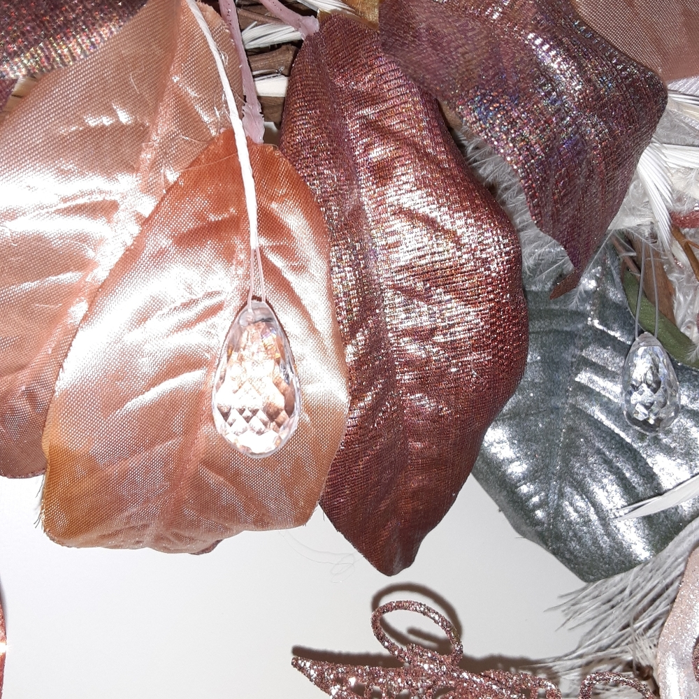 Homemade wreath - Picture 4 of 6